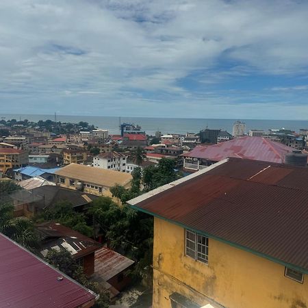 Debora Guest House Freetown Exteriér fotografie
